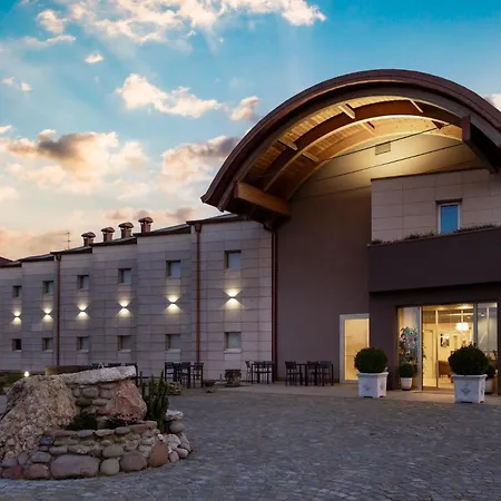 La Caporala Hotel Castel d'Azzano