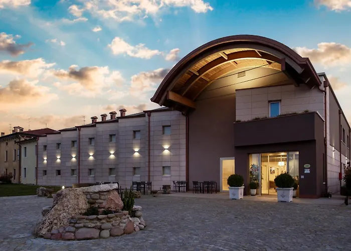 La Caporala Hotel Castel d'Azzano